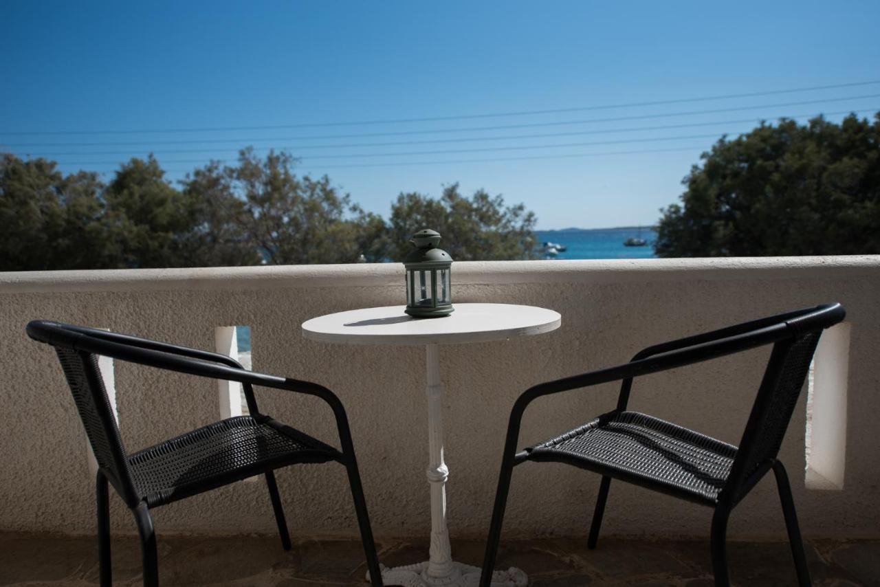 Alikí Ostria Studios & Apartments מראה חיצוני תמונה