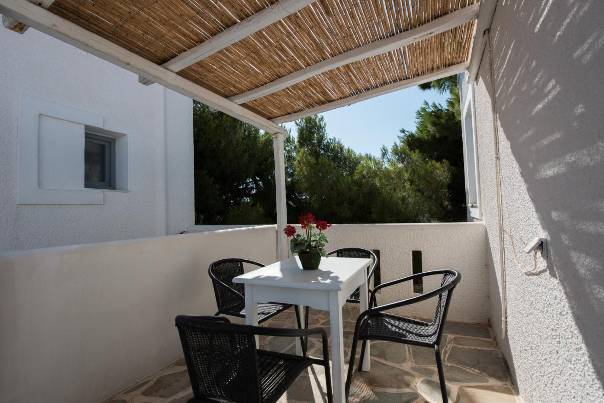 Alikí Ostria Studios & Apartments מראה חיצוני תמונה
