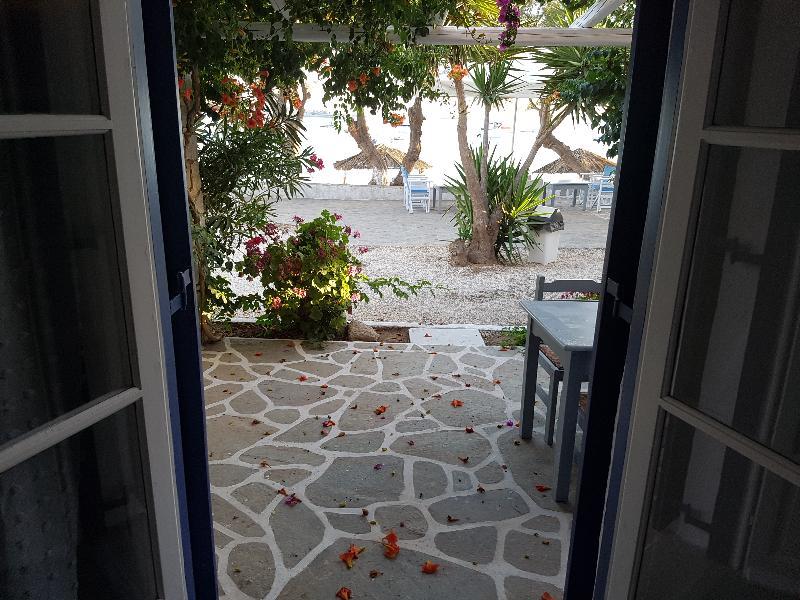 Alikí Ostria Studios & Apartments מראה חיצוני תמונה